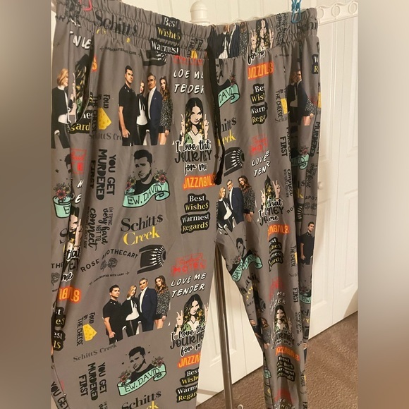 SCHITT’S CREEK TC2 Gray‎ Legging Material Joggers - Picture 2 of 4
